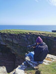 De la montagne à l’océan, le regard engagé de Nostalgie Pelsener pour la préservation marine avec Longitude 181